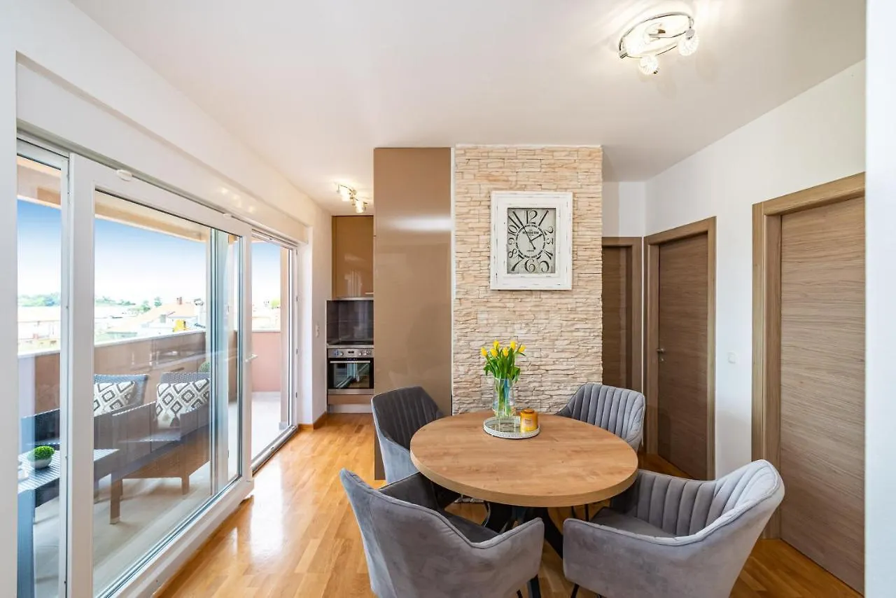 Lipotica - Luxury, With Sea View Apartment Nin