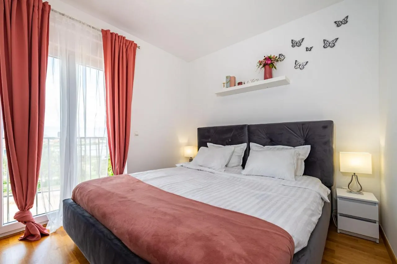 Lipotica - Luxury, With Sea View Apartment Nin